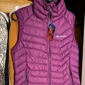 Women’s Columbia vest